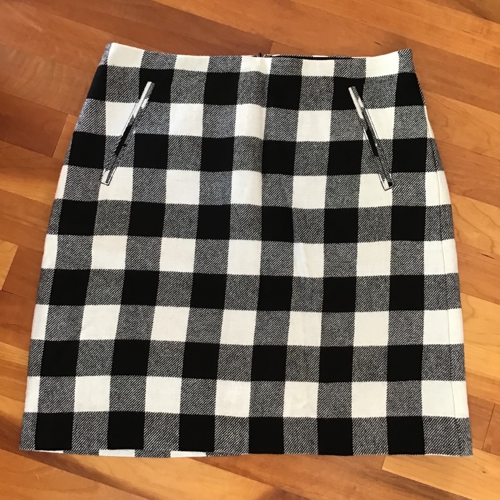 NWT Talbots Skirt Buffalo Check Wool Blend Fully Lined Size 6P Black White Plaid